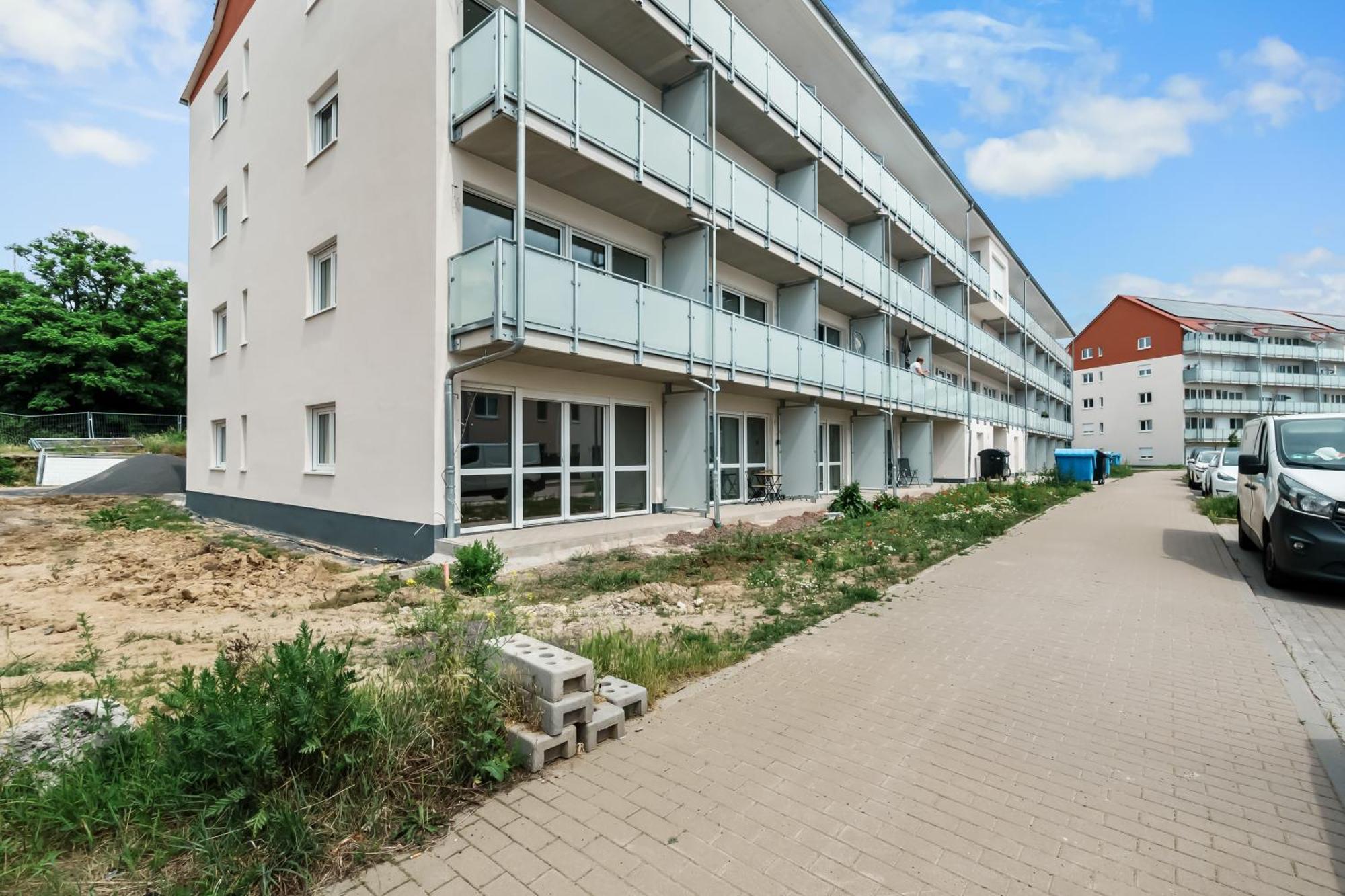 Апартаменти Design Luxus, Vollausstattung, Neubau, 30Min Hbf Leipzig 8, Naehe Flughfaen, Bmw, Dhl, Amazon Шкойдіц Екстер'єр фото